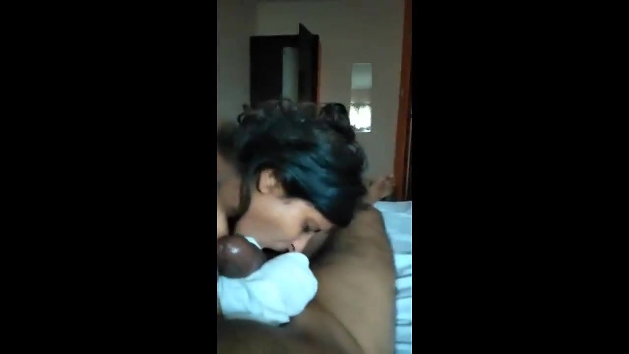 tamil hot gf giving blowjob