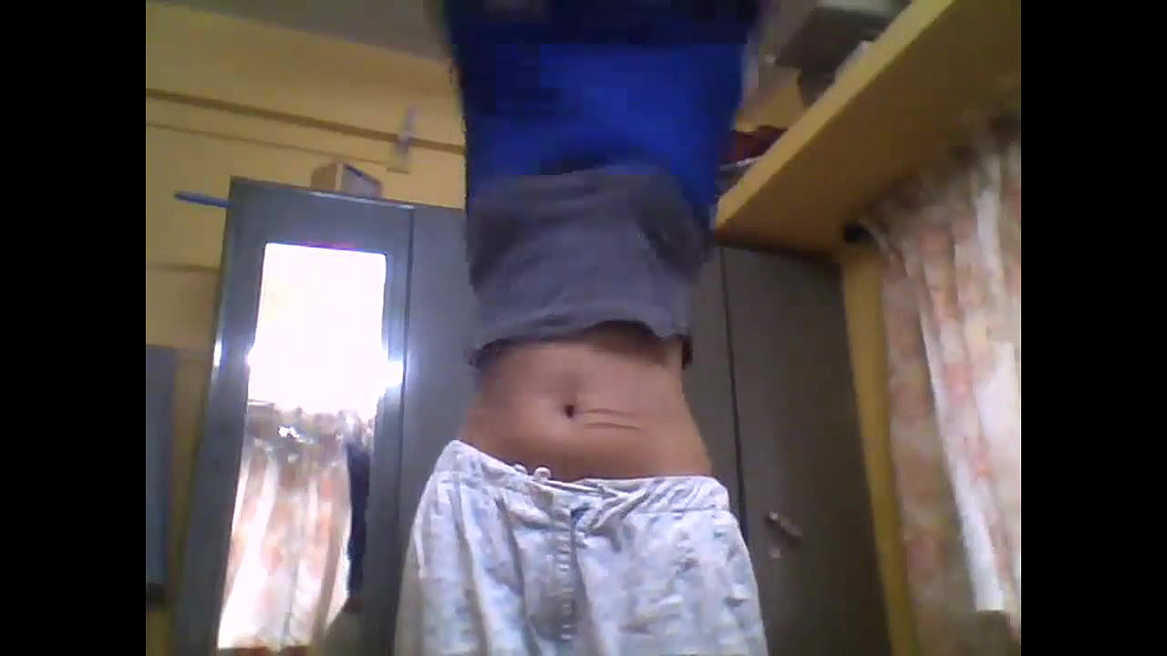 beautiful girl showing her sexy figure for bf mms video