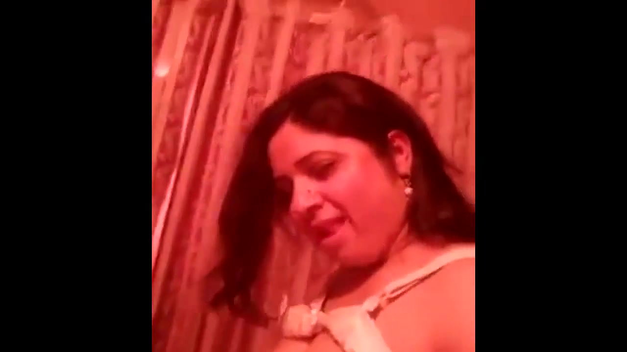 beautiful mature bhabhi boobs