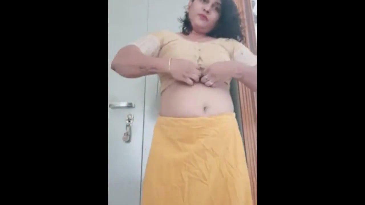 beautiful mumbai wife suchi
