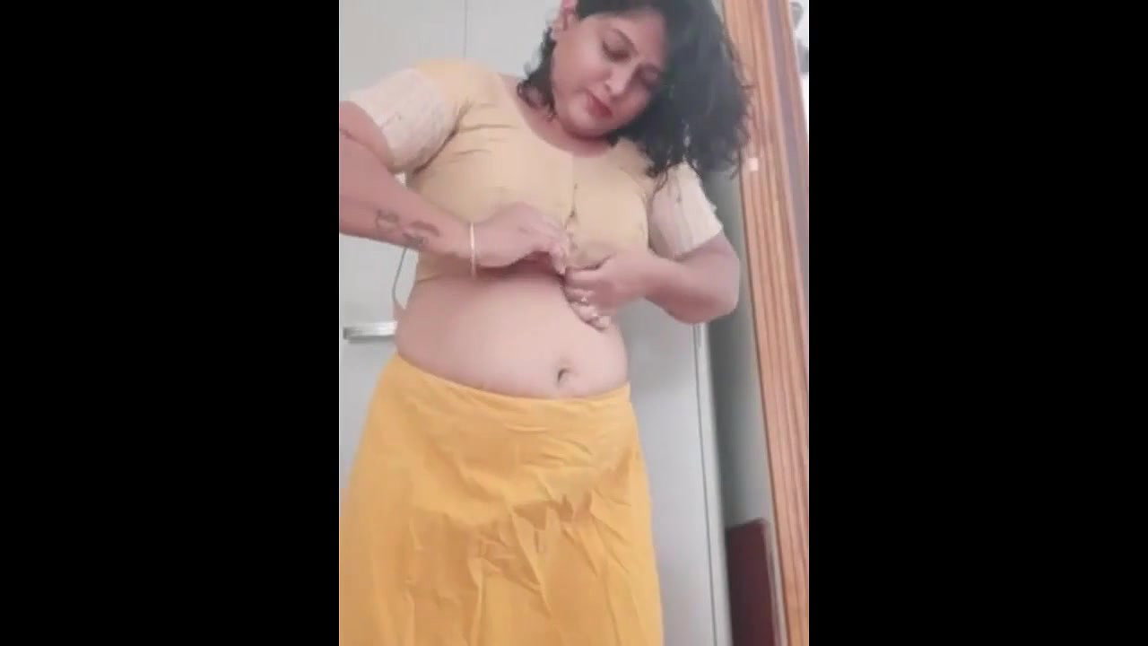 beautiful mumbai wife suchi