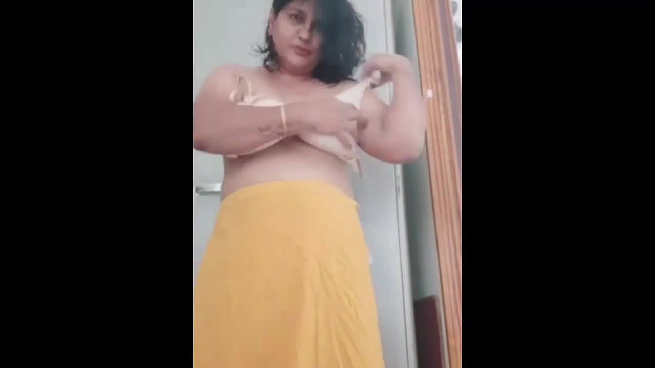 beautiful mumbai wife suchi
