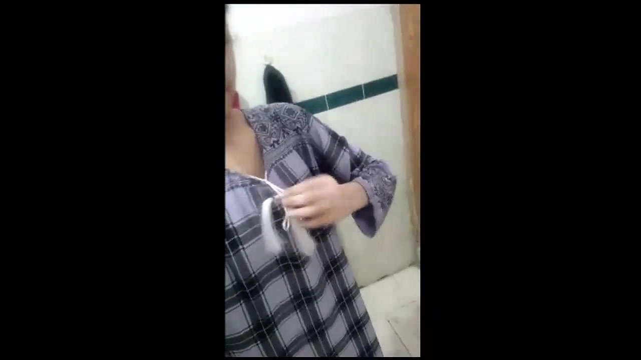 cute desi girl record her nude selfoe