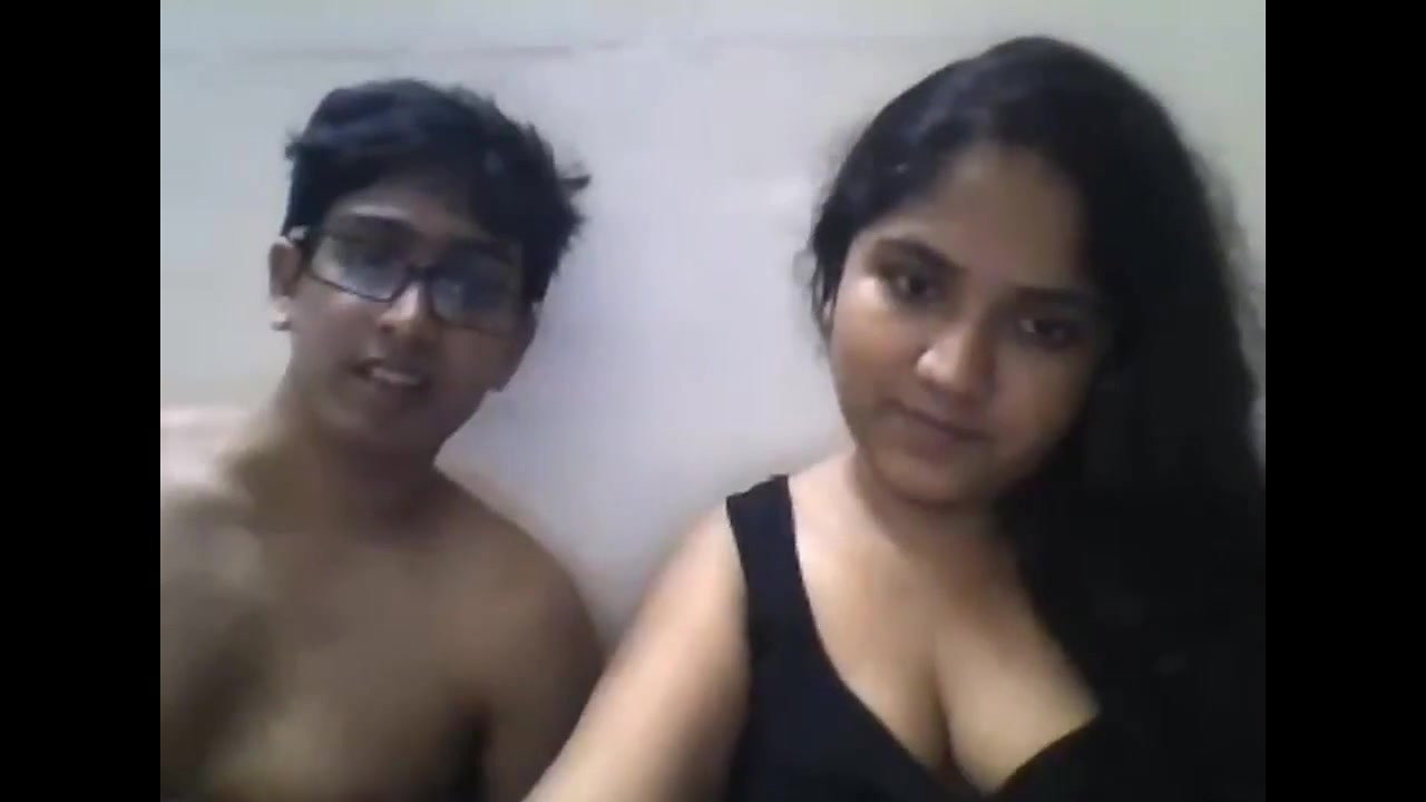 desi couple laptop cam sex show mms video