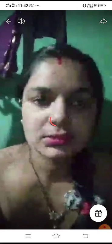 Dudhwali Bhabhi Tango Private Nude Live with face