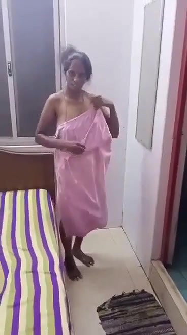 Bhabhi nude captured