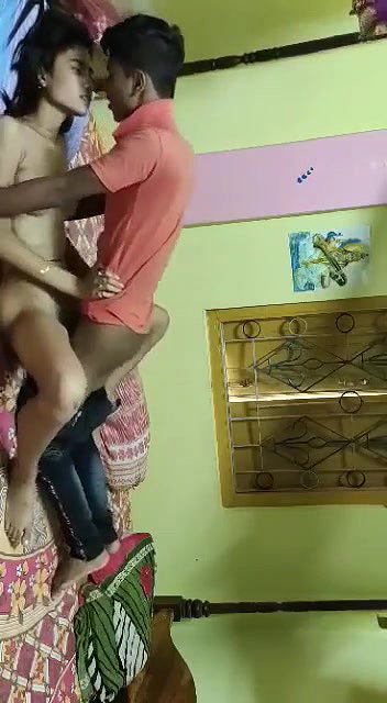 Cute Bengali girl having sex with BF