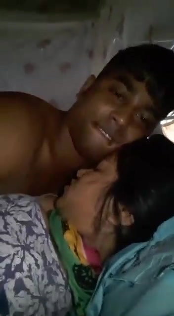 Beautiful village girl fucking with lover