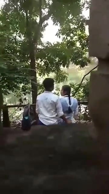 Young lover Outdoor Sucking & Fucking