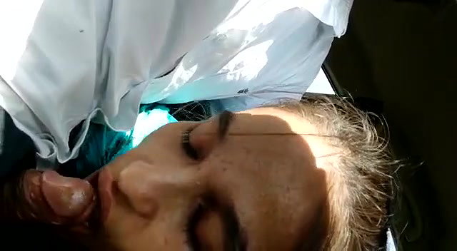 Blowjob in running car