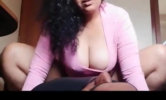 Desi Matre Horny Aunt