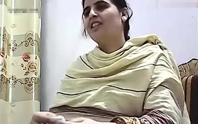 Desi Quikie with friends Wife