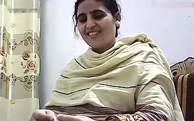 Desi Quikie with friends Wife