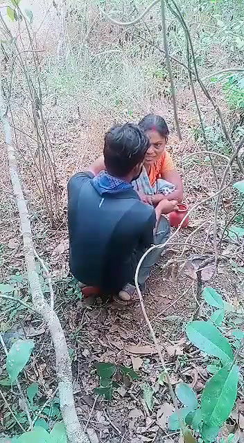Village mature bhabhi outdoor fucking