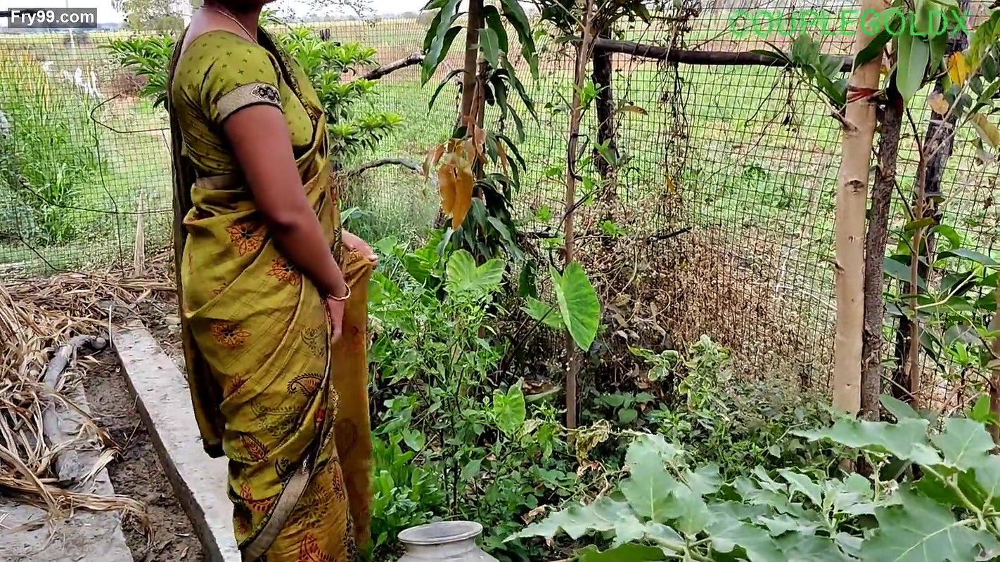 Komal malik aa raha hai sayad jaldi kapde pahne bhago