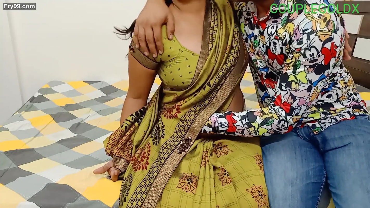 Komal malik aa raha hai sayad jaldi kapde pahne bhago