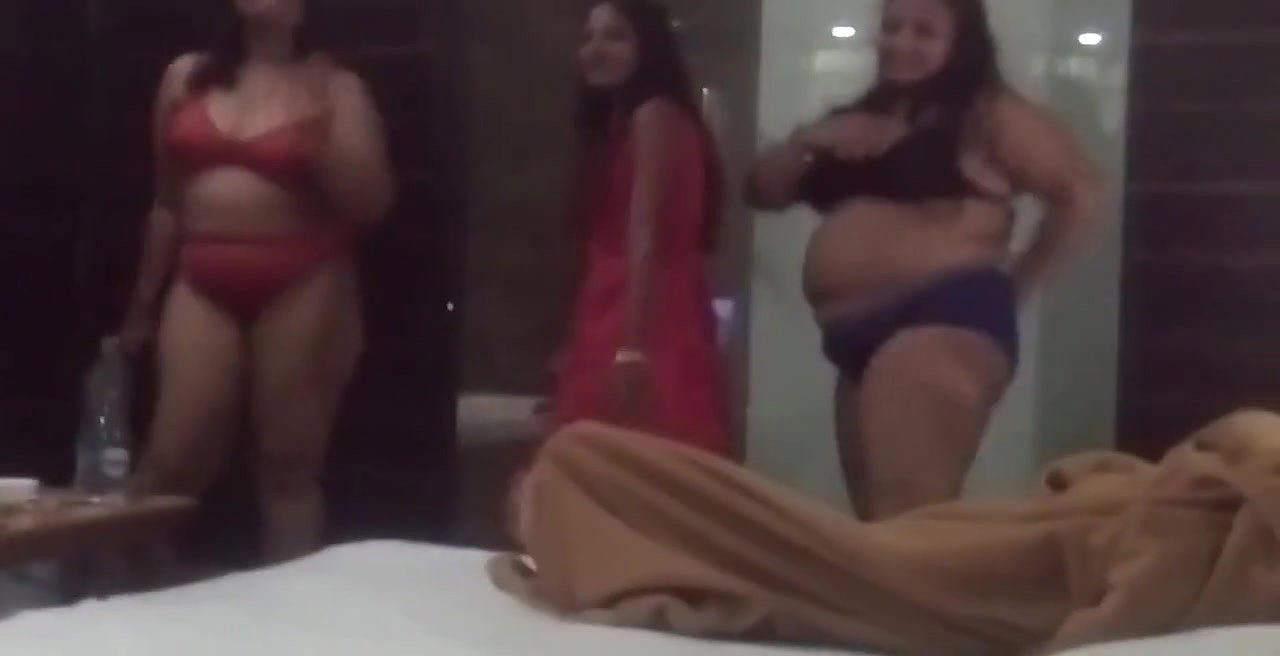 Desi Couples Group Party dancing ENJOY