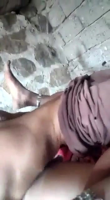Paki Bhabhi Can’t Handle Devar Deep Bang & Started Moaning