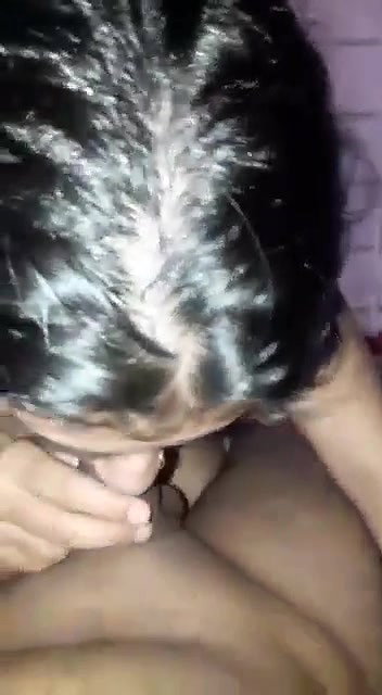 Innocent Face Bhabhi Sucking Hubby Dick & Hindi Talk