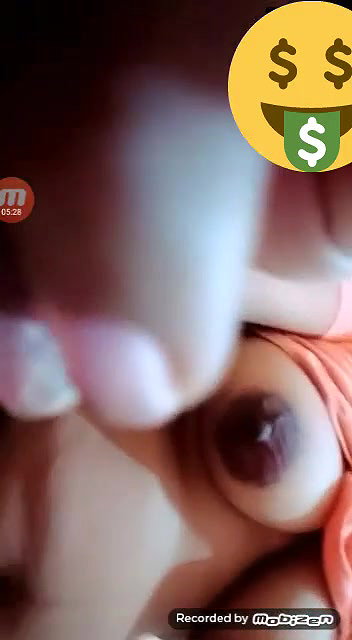 Desi Bigboob Sexy Bhabi Showing And Fingering