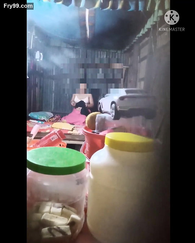 Desi village aunty showing her big boobs and body.