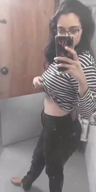 Hot Insta Babe Showing Boobs