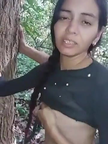 Desi cute girl fucking outdoor