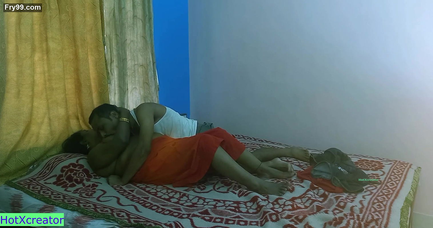 Indian bengali bhabhi call her xxx sex friend while husband at office!! Hot dirty audio