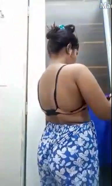 Big ass bhabhi making changing video