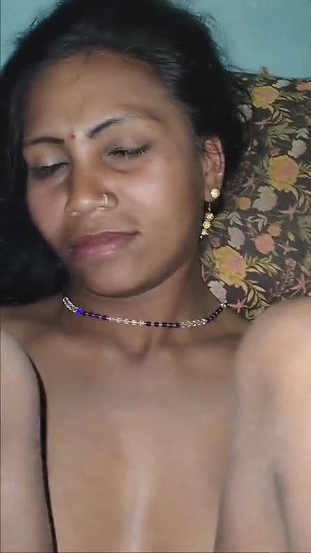 Desi Bhabhi Feels Big Dick inside Pussy & Moaning