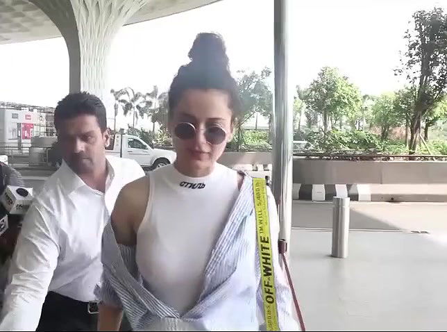 KKanganaa RRanaut NIppls Clearly Visible