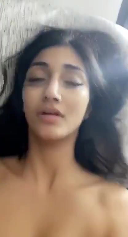 Sexy Babe Pussy Drilling by Lover