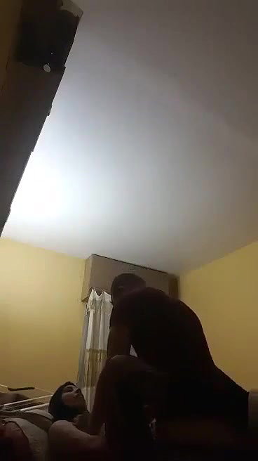 Bhabhi Play with her Boobs