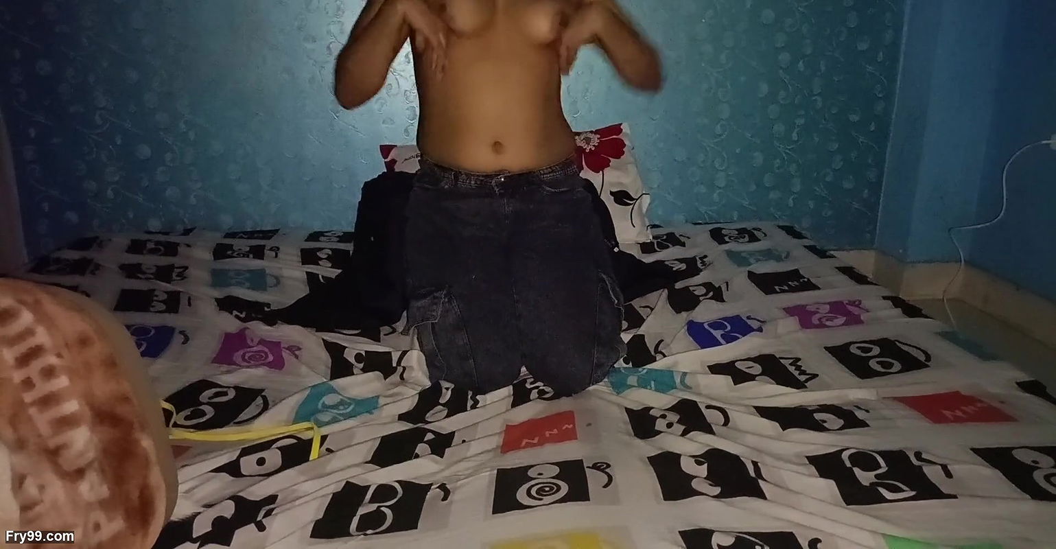 Sunita Bhabhi’s Dance Chuche Wala Maza Alala Re