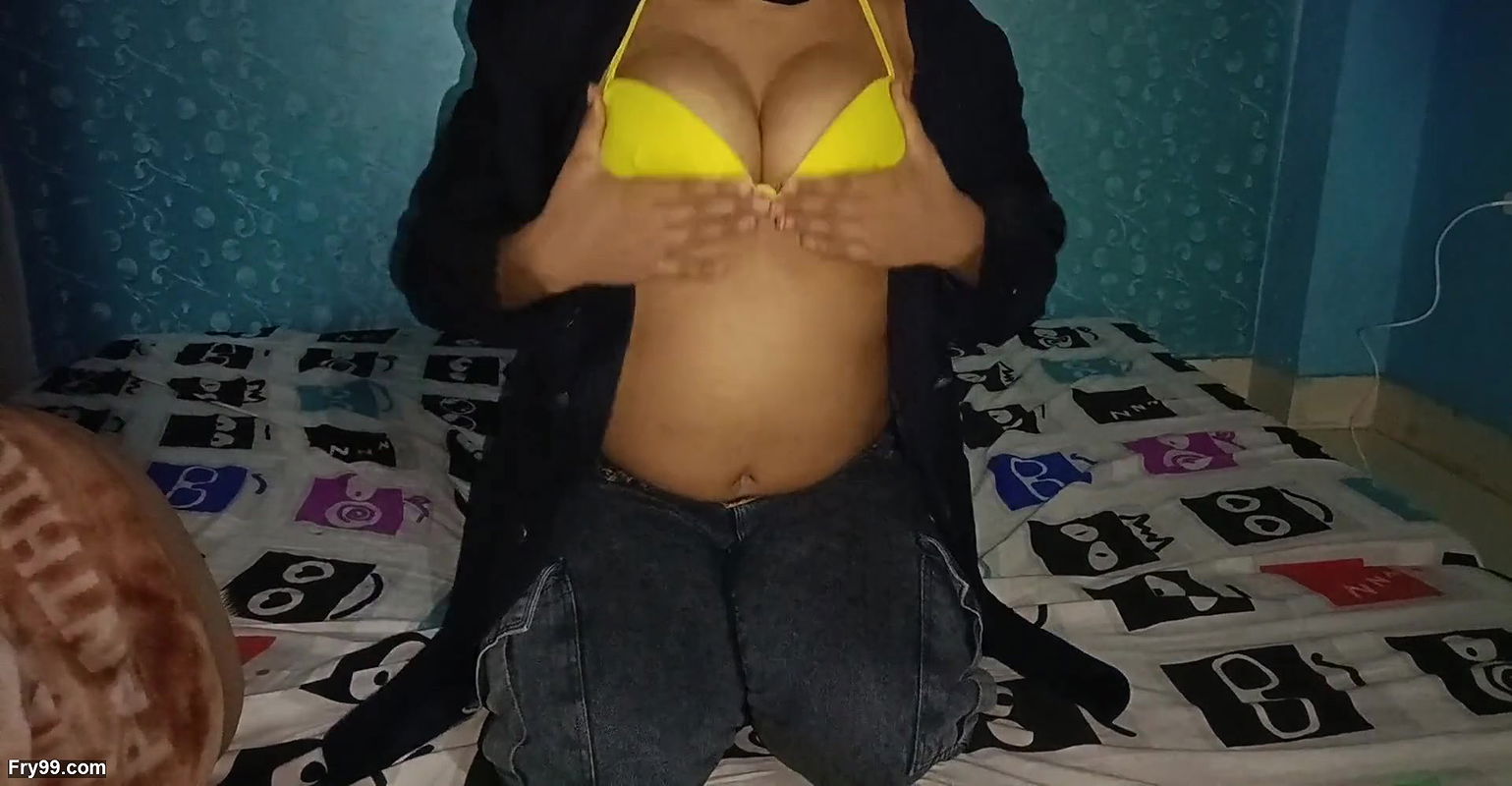 Sunita bhabhi ji, can I press your today