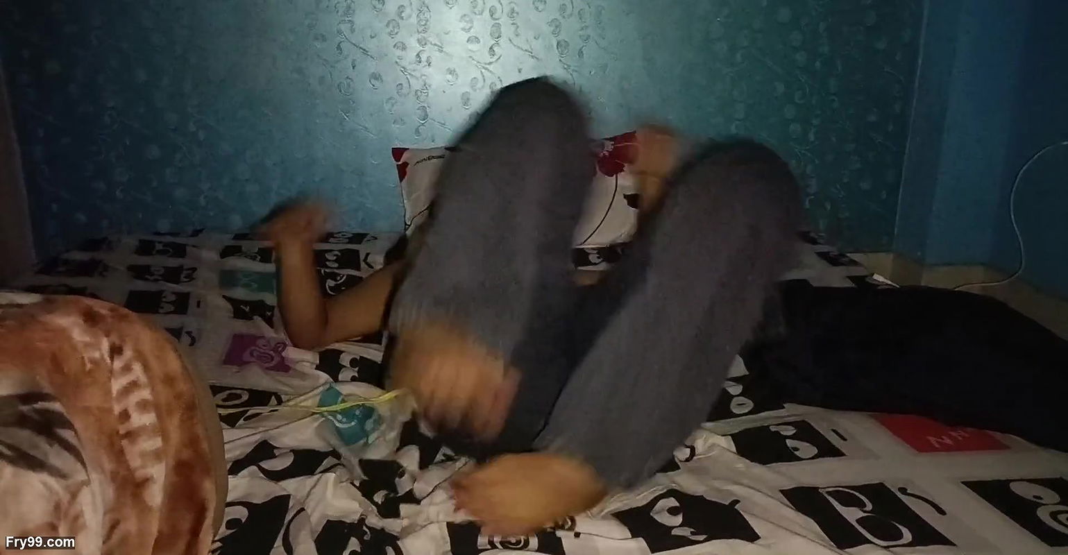 Sunita bhabhi ji, can I press your today