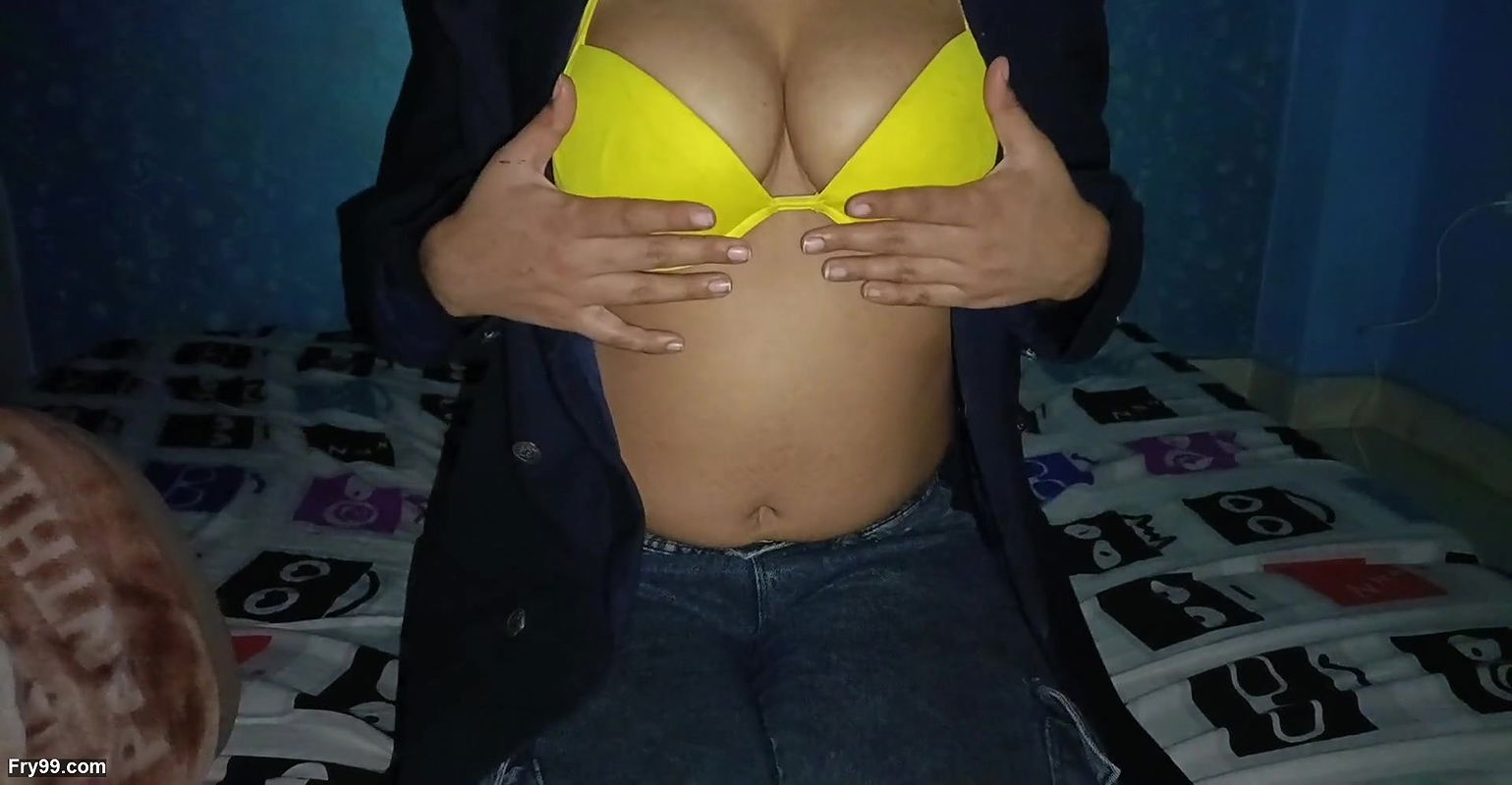 Sunita bhabhi ji, can I press your today