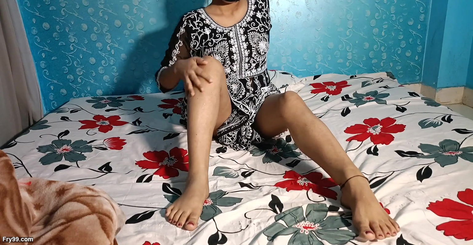 Sunagachi’s girl was getting by college boys in Noida