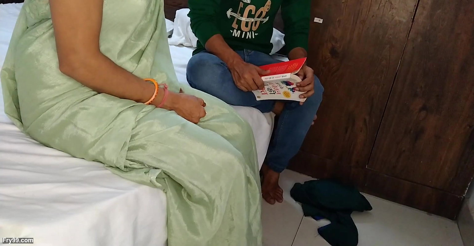 Student ke sath kiya jabar dast sex