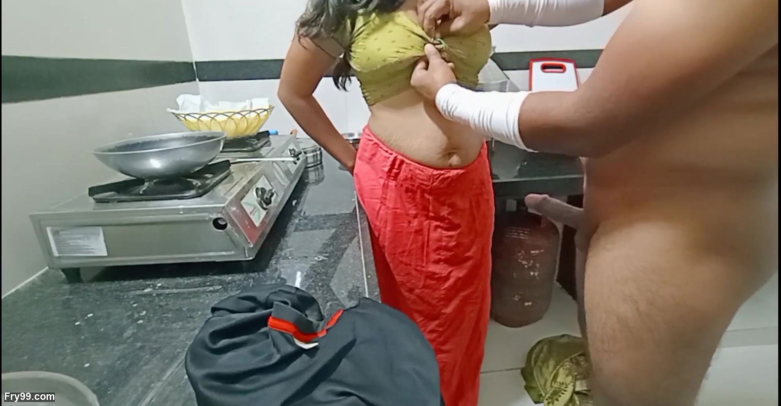 Sabji to banane do muze fir jitana chahe chodalo thik hai