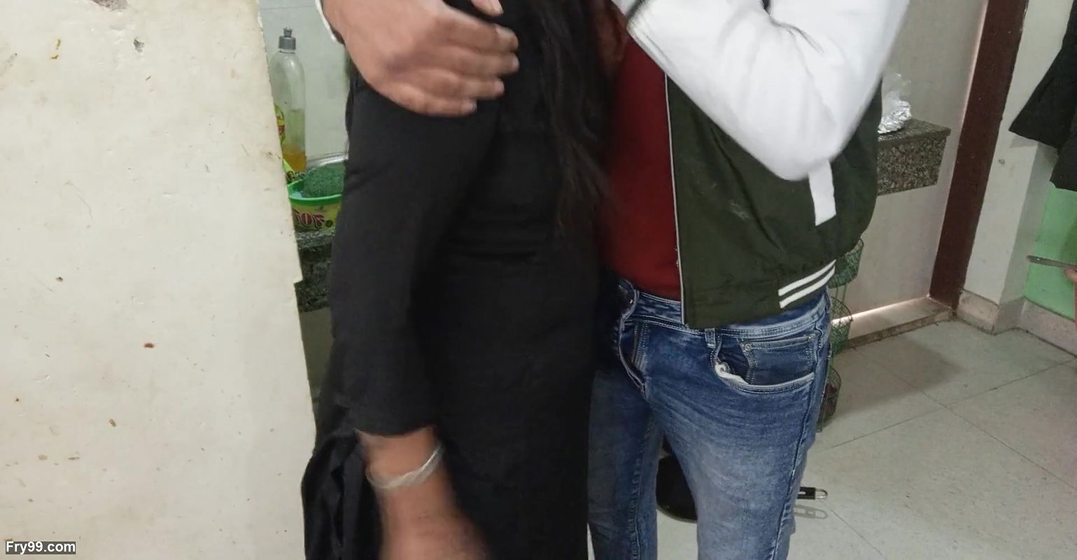 Pados ki ladki ko mail karke full choda hindi audio