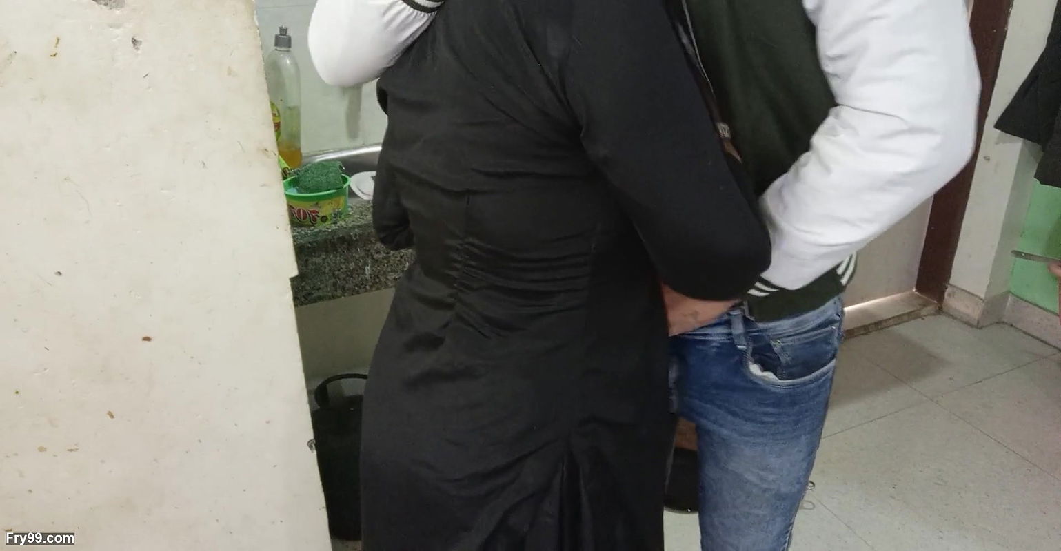 Pados ki ladki ko mail karke full choda hindi audio