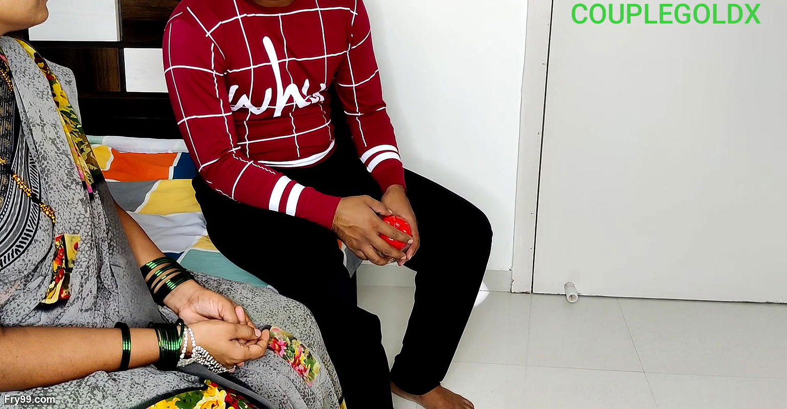 Pados ki aunty unke bahu ke liye mere land ka pani mangne lagi