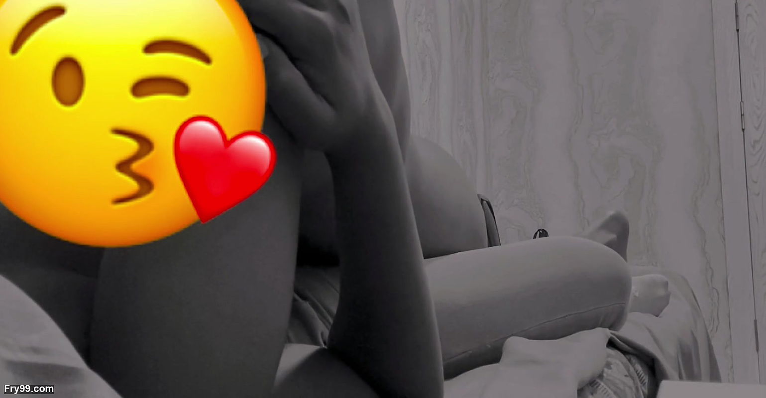 New videos,Hotel sharing with Indian village girlfriend but she is not to do sex but still i fucked here very badly with audio