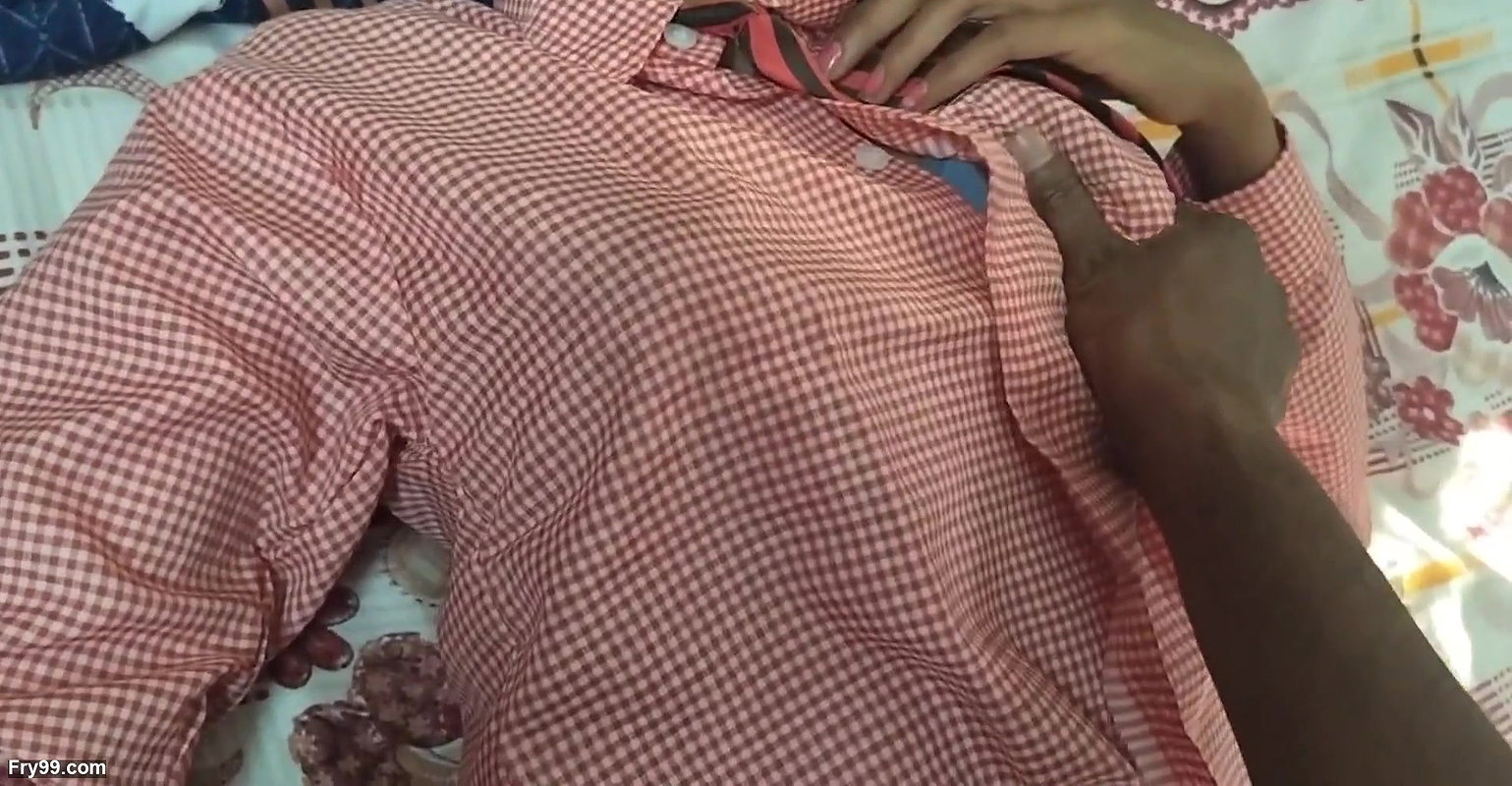 New Desi Hot Sexy College Girl Sex Video in in Delhi – Full Sex Video