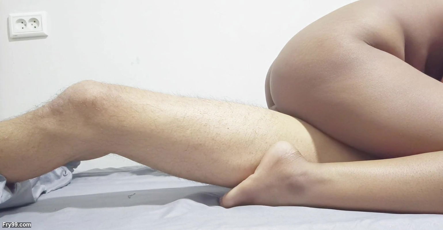 MLA ke ladka ek stranger ladki ko daba ke chudai kya hotel ke andar video viral ho gya fir uske baad bhi kuch nhi huva