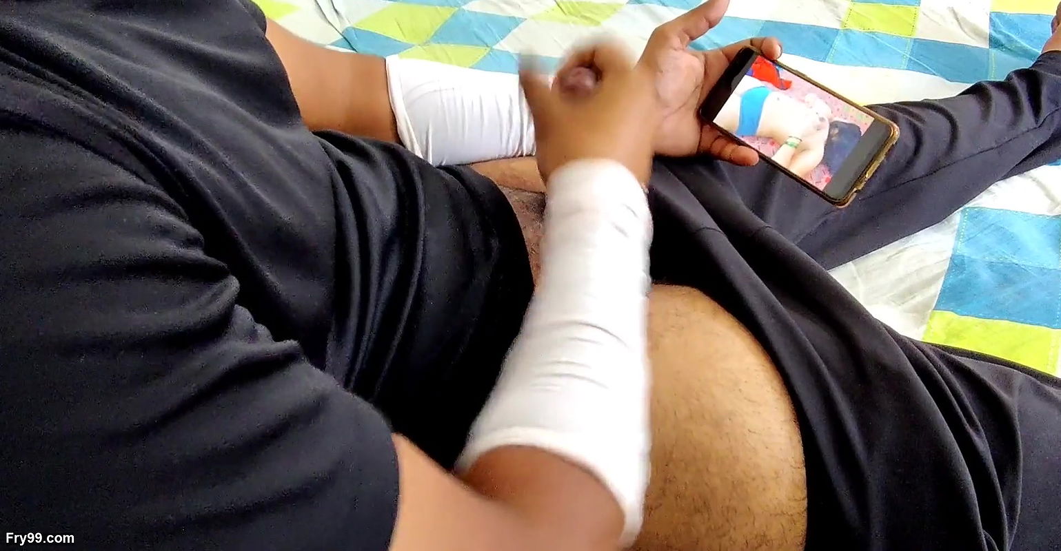 Ladki ko 5000 hajar dekar puri rat chod chod kar mera land dukhne laga