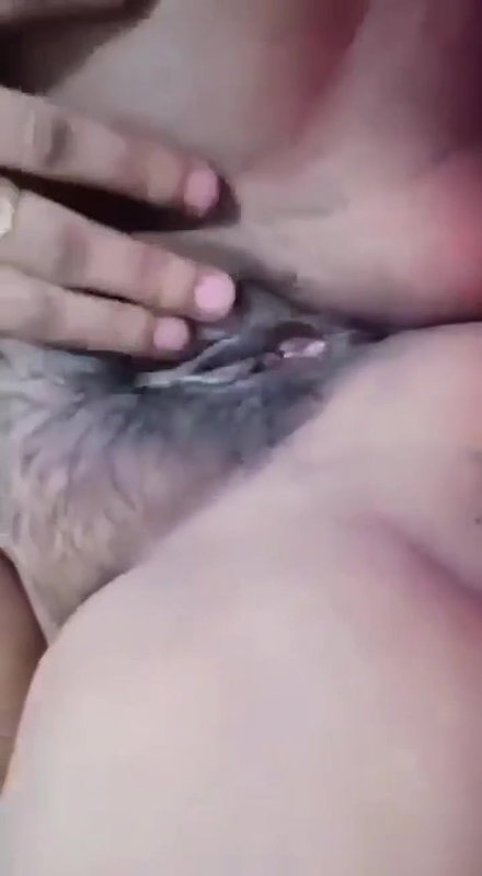Super hot boudi