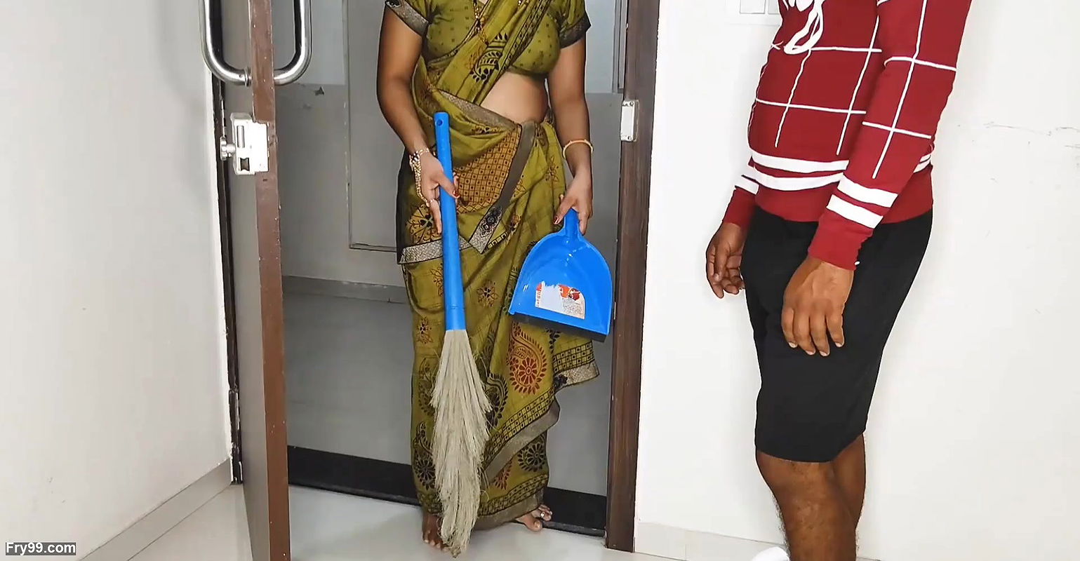 Komal was not at home, husband called the garbage man inside and started fucking at the door