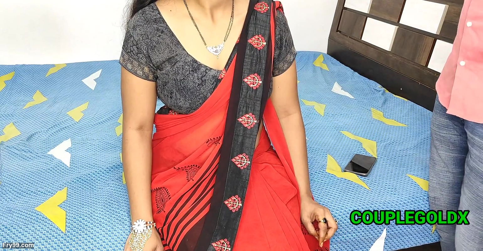 Komal ne hair cutting ke liye pooja salon styles bulaya